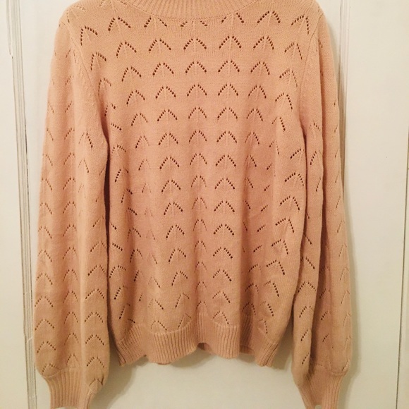 Pink turtleneck sweater - Picture 2 of 2